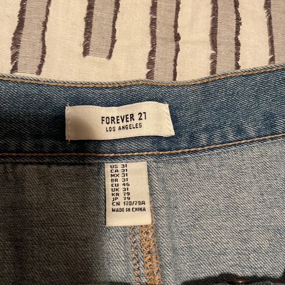 Denim skirt - Picture 4 of 4